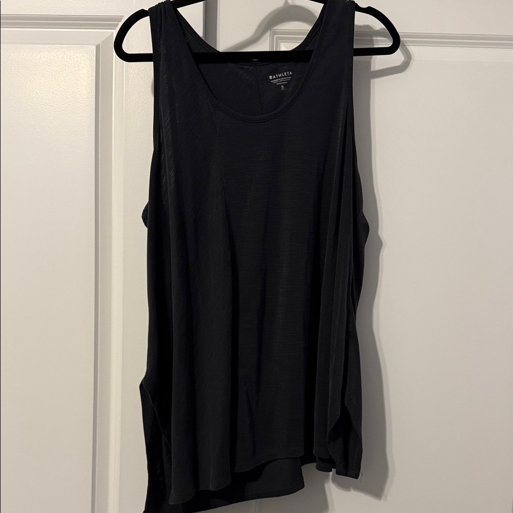 Athleta Black Sleeveless Tank Top